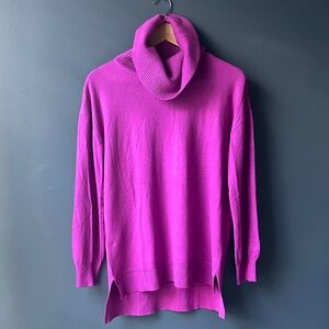 LOFT Purple Cowl Neck Sweater turtleneck size medium like new